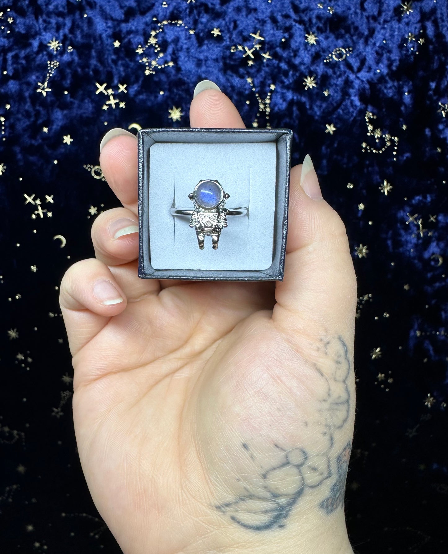 Labradorite Astronaut Ring